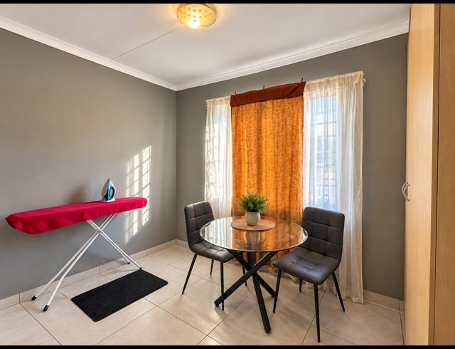 3 BEDROOM TOWNHOUSE FOR SALE IN REYNO RIDGE